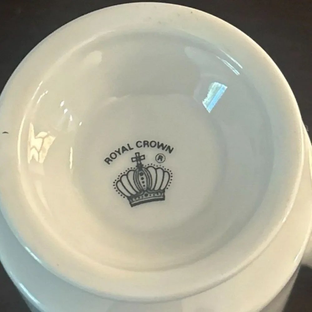 Set of 3 Royal Crown  Footed Bird Mugs | Vintage Cottagecore Cups - Picture 6 of 7